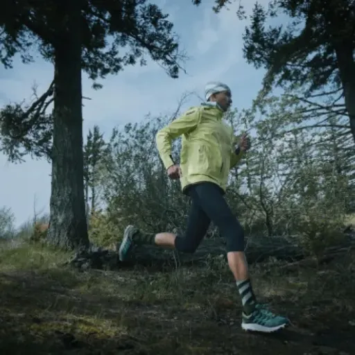 GORE WEAR Concurve Gore‑Tex Jacket Review: a lightweight running shell that’s great, but not perfect