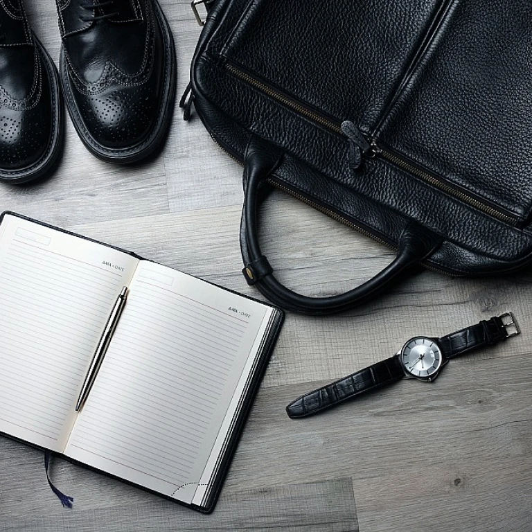 Mastering the Black Dress Shirt: Choosing the Perfect Pants