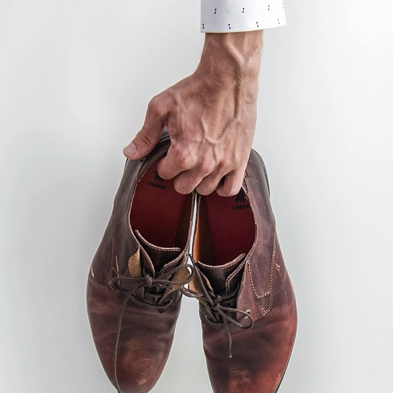 Elevate Your Style with the Perfect Safari Outfit for Men