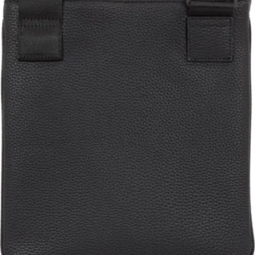 Tommy Hilfiger Men’s Essential PU Small Crossover Bag Review: compact everyday bag with limited space