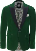 Xposed Velvet Dinner Jacket Review: a sharp-looking green blazer if you nail the sizing